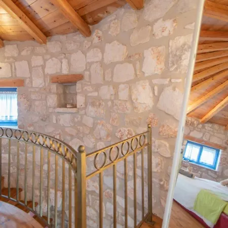 Villa Valory's - The Tower