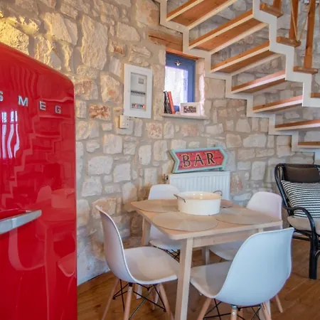 Valory's - The Tower *