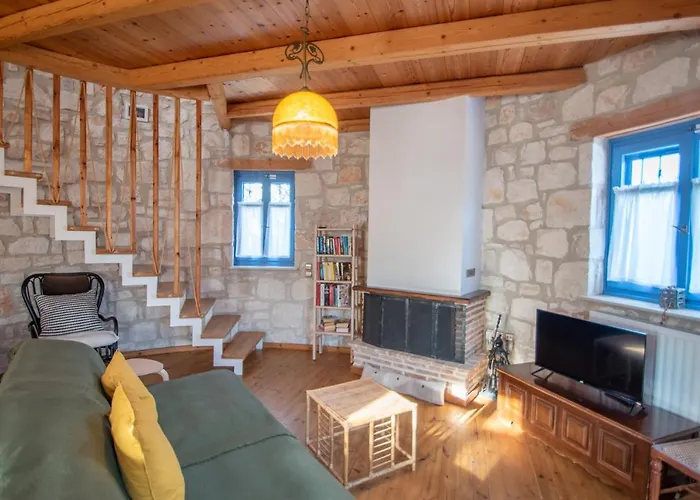 Valory's - The Tower Villa