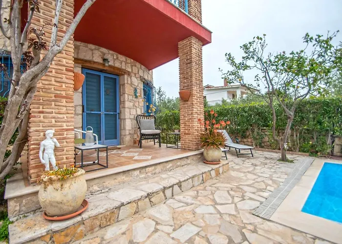 Villa Valory's - The Tower